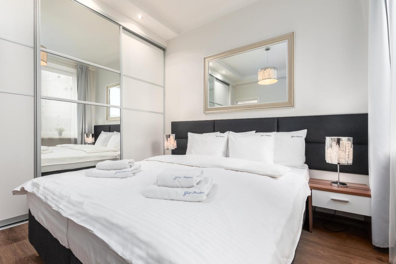 Apartament Chmielna By Your Freedom Варшава Экстерьер фото